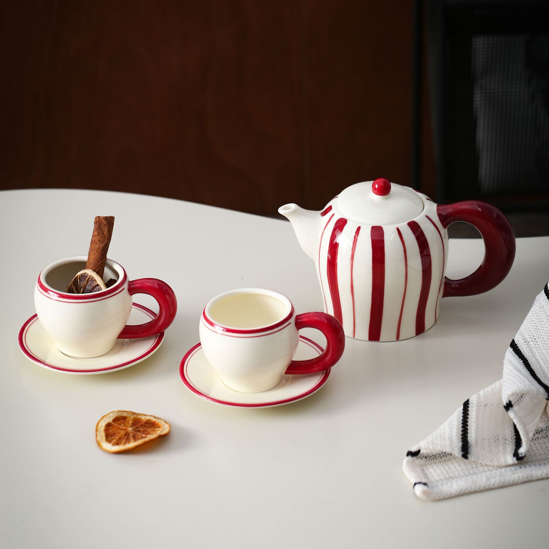 Coffee Tea Gift - Vintage keramische koffiekop en schotelset met