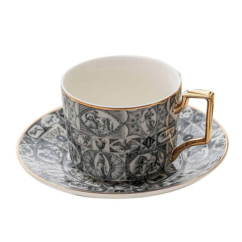 Europese stijl lichte luxe kof - Coffee Tea English recensie en prijs